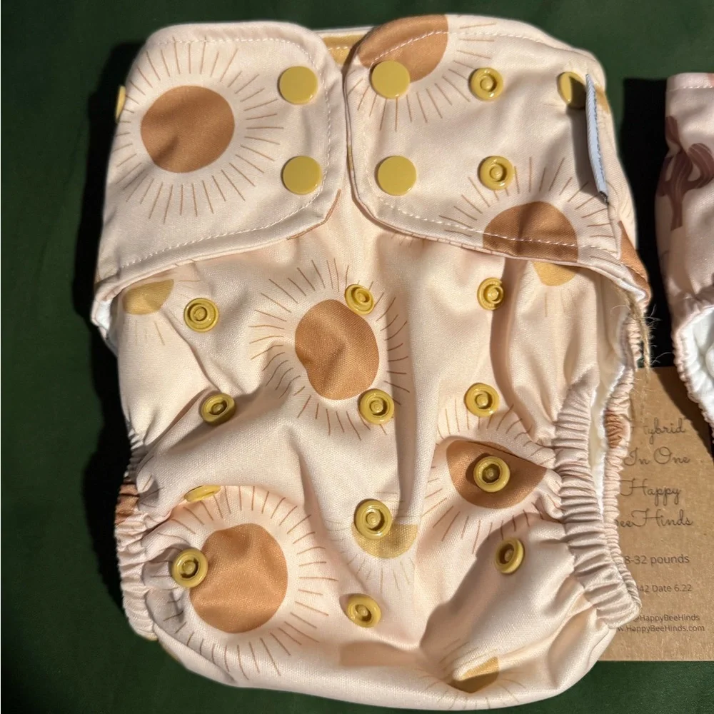 Brand New (with tags) HappyBeeHind 100% Cotton AIO Cloth Diaper Set - Picture 7 of 10